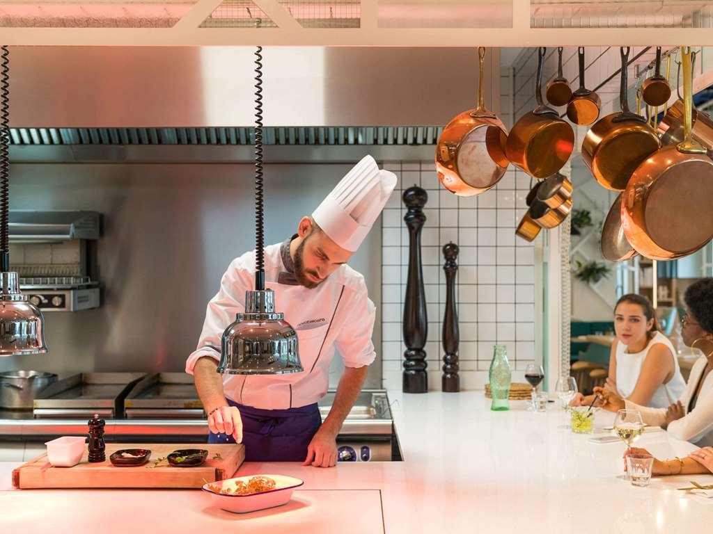 Novotel Centre Gare Montparnasse Hotel Parijs